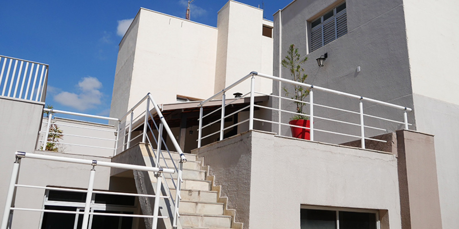 Triplex no bairro alto
