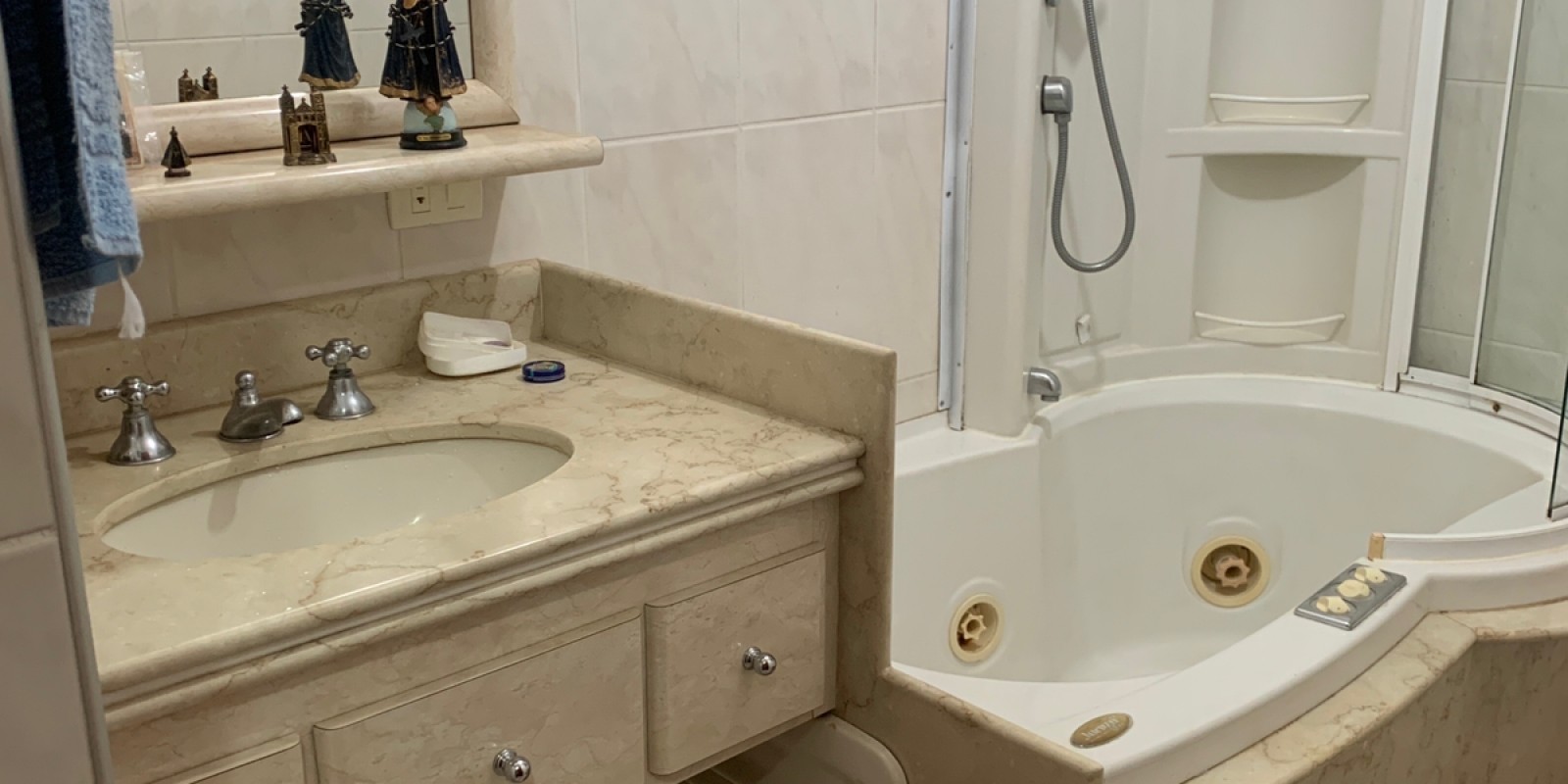 Apartamento à venda 3 dormitórios - Centro