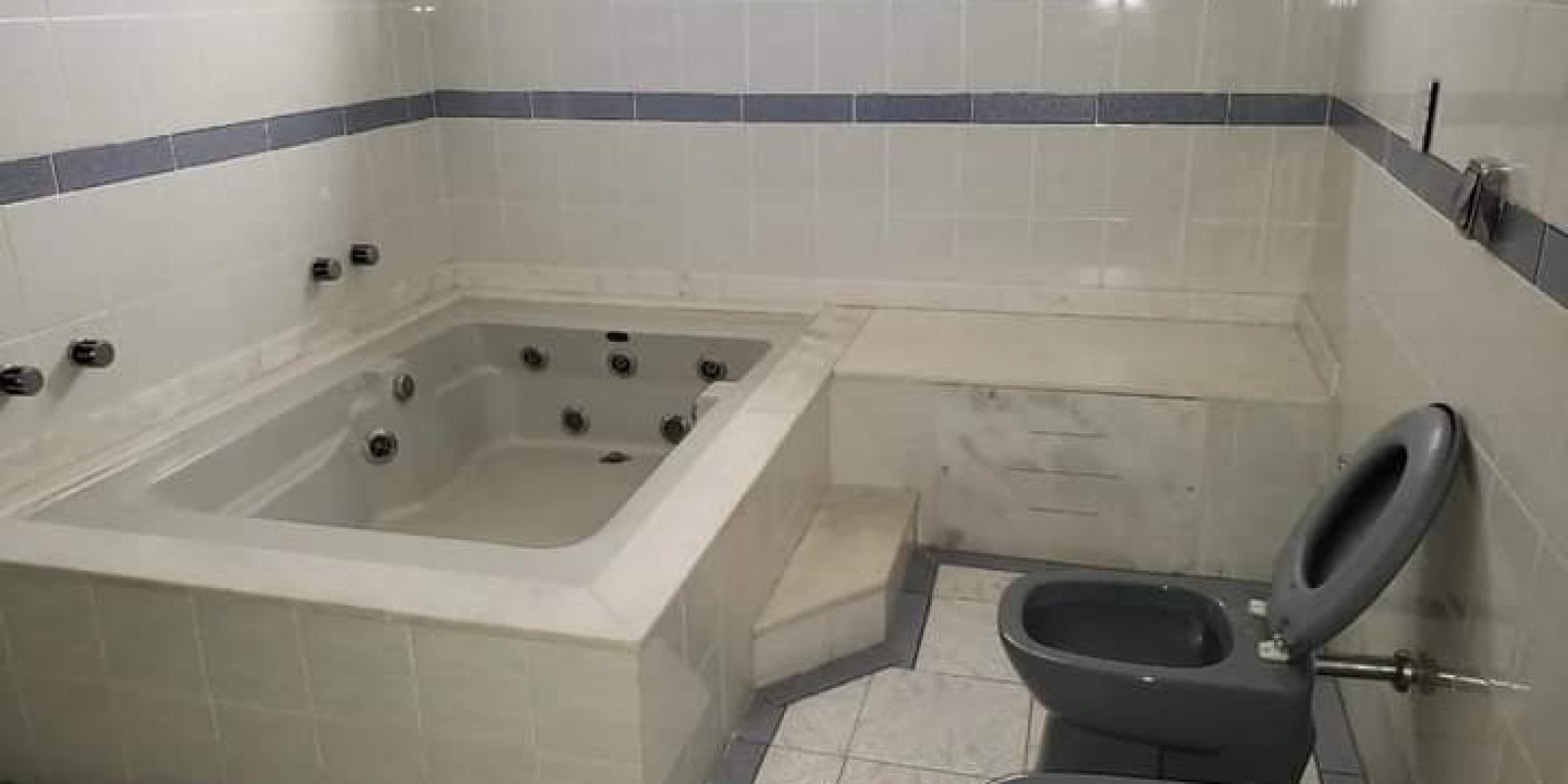 Apartamento à Venda 4 dormitórios - Centro