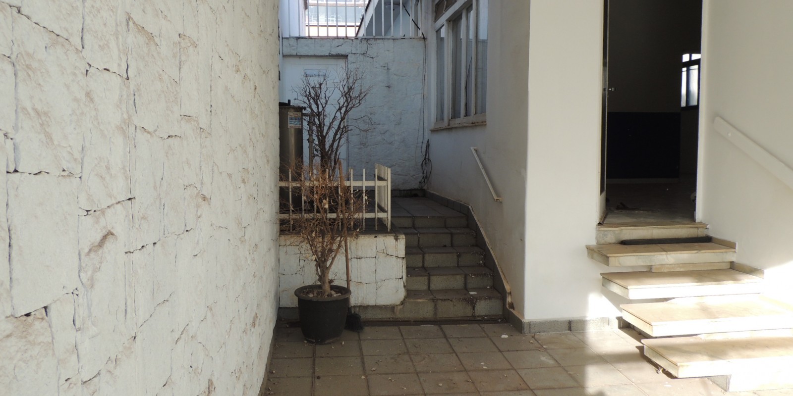 Casa a Venda 3 Dormitórios no Centro