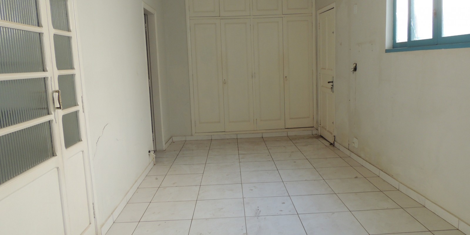 Casa a Venda 3 Dormitórios no Centro