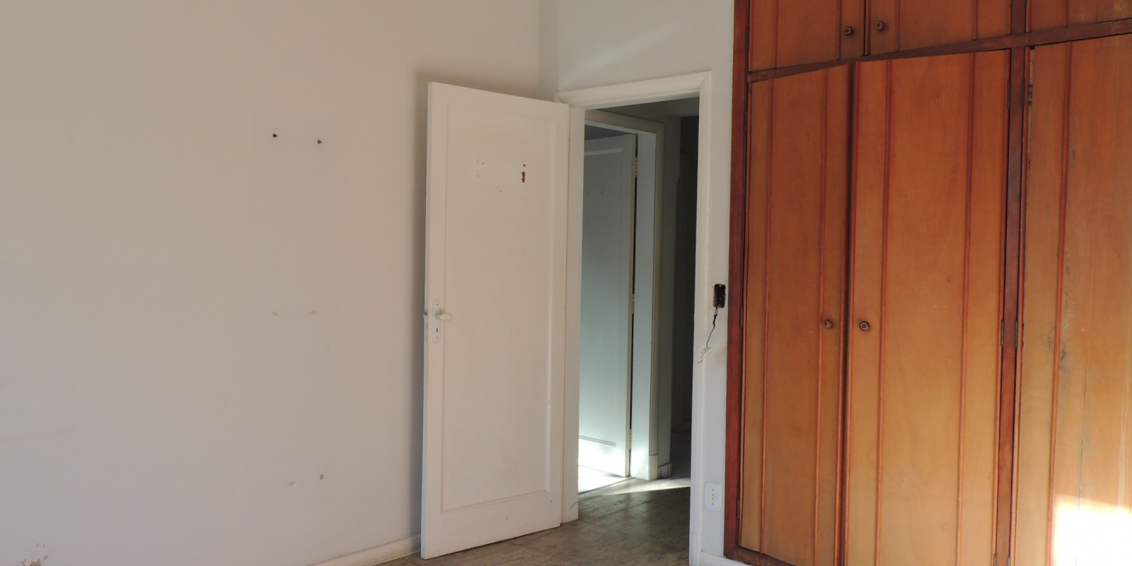 Casa a Venda 3 Dormitórios no Centro