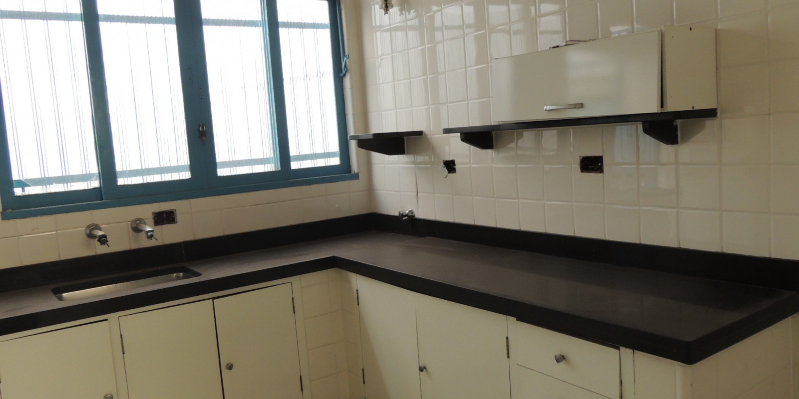 Casa a Venda 3 Dormitórios no Centro