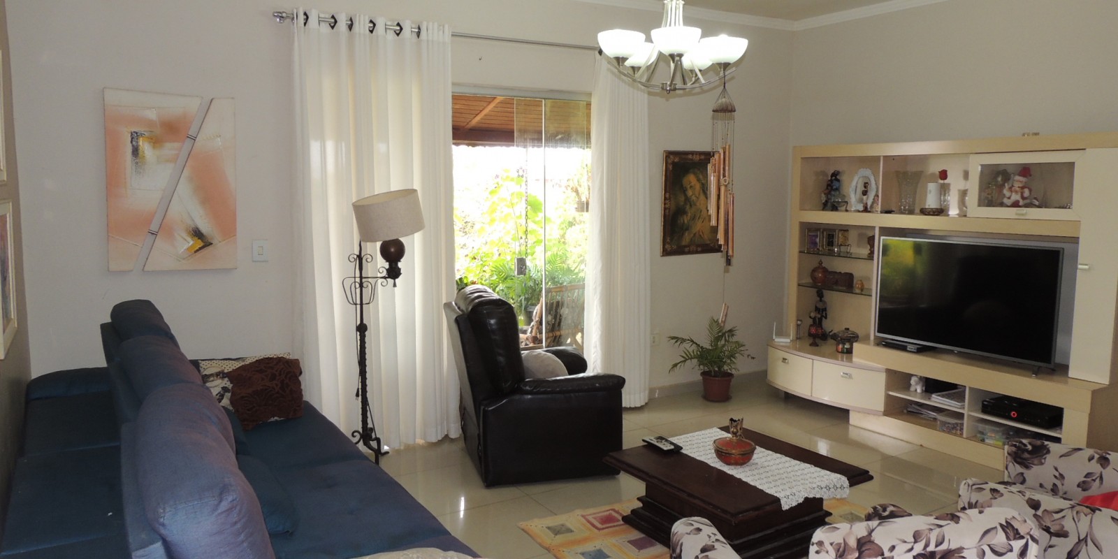 Casa à Venda 3 dormitórios - São Pedro