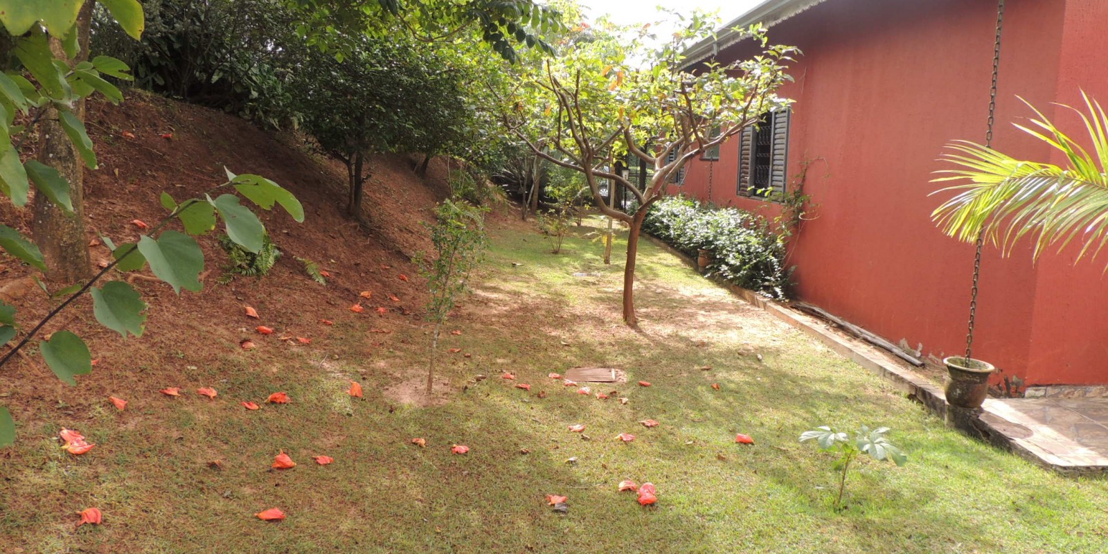 Casa à Venda 3 dormitórios - São Pedro