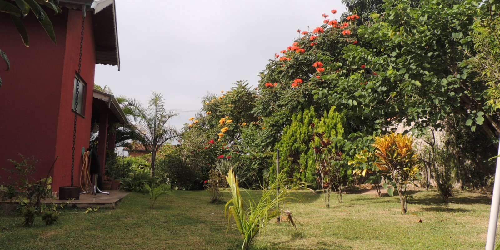 Casa à Venda 3 dormitórios - São Pedro