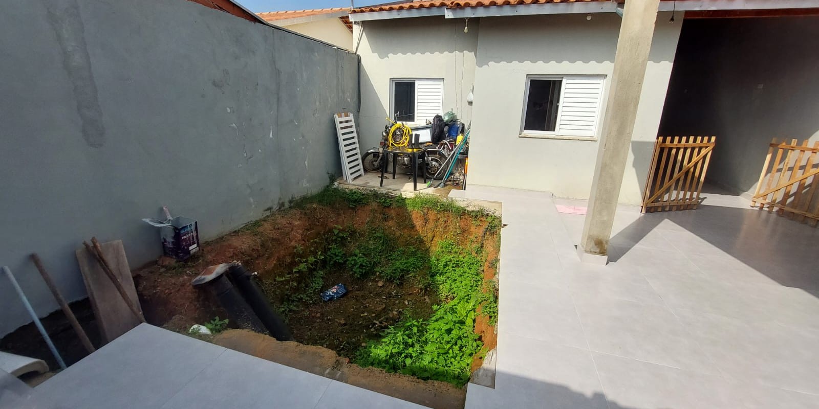Casa a venda no bairro Santa Terezinha