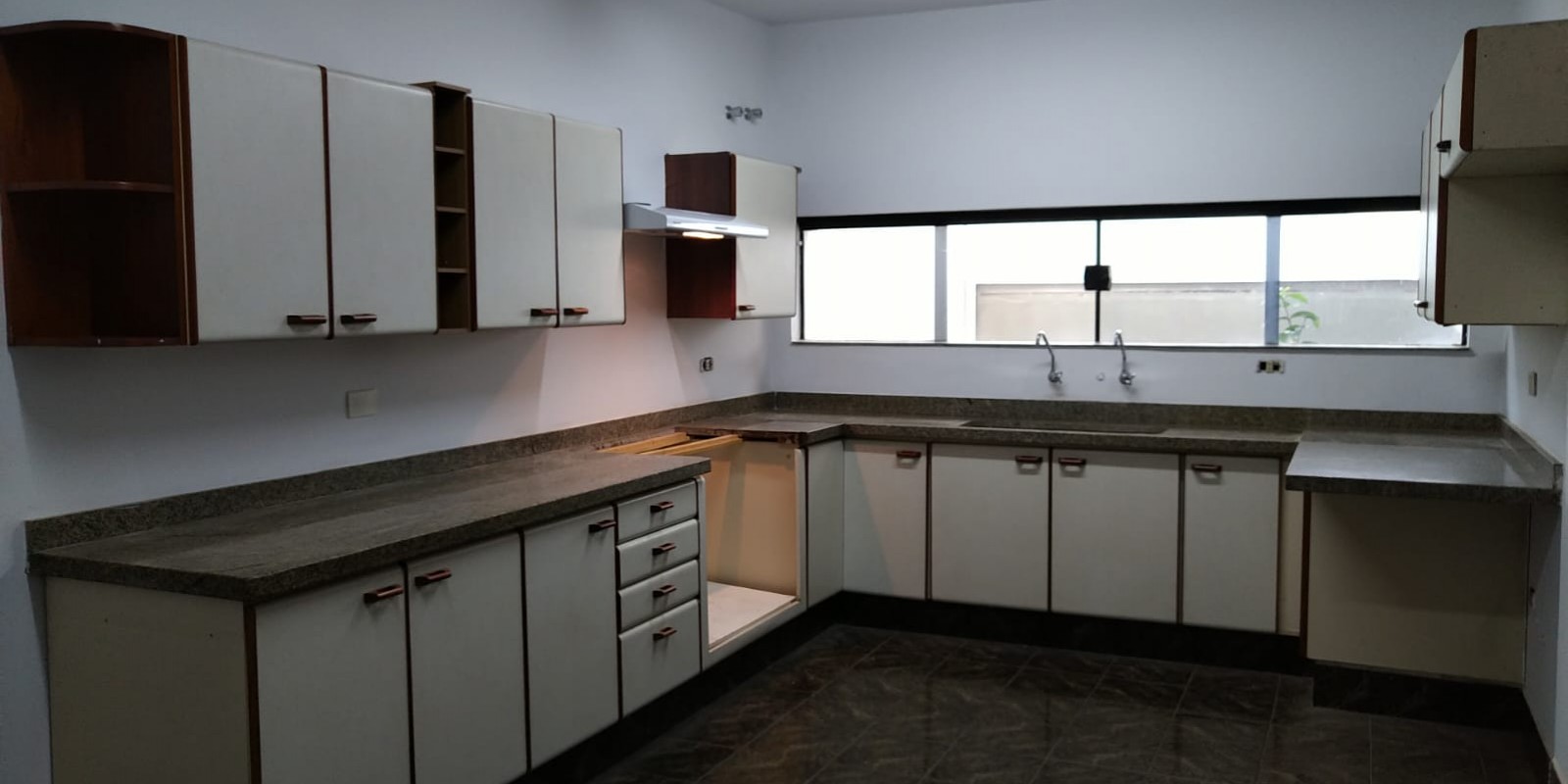 Casa no centro 3 dormitórios