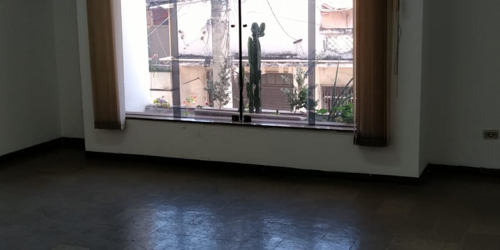 Casa no centro 3 dormitórios