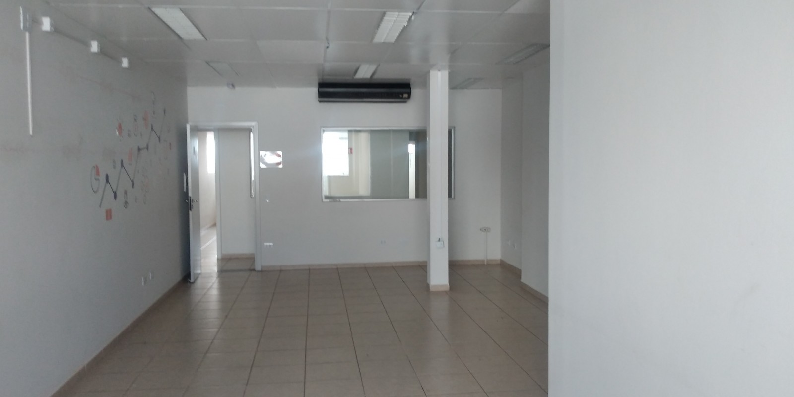Conjunto comercial Vende ou Aluga no Centro