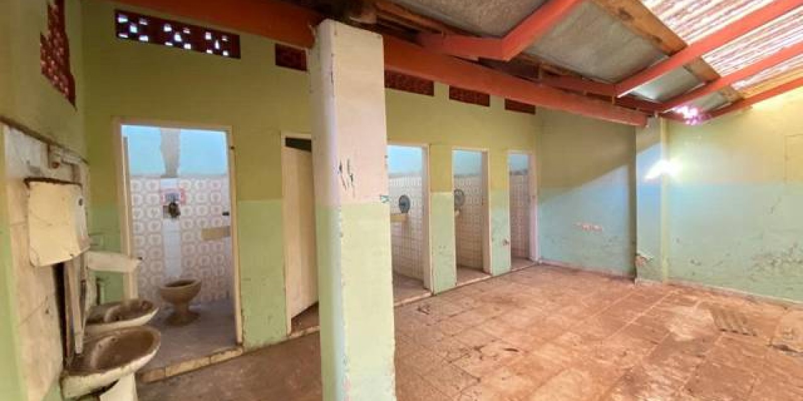 Imóvel Comercial à Venda 1.841m² na Paulicéia