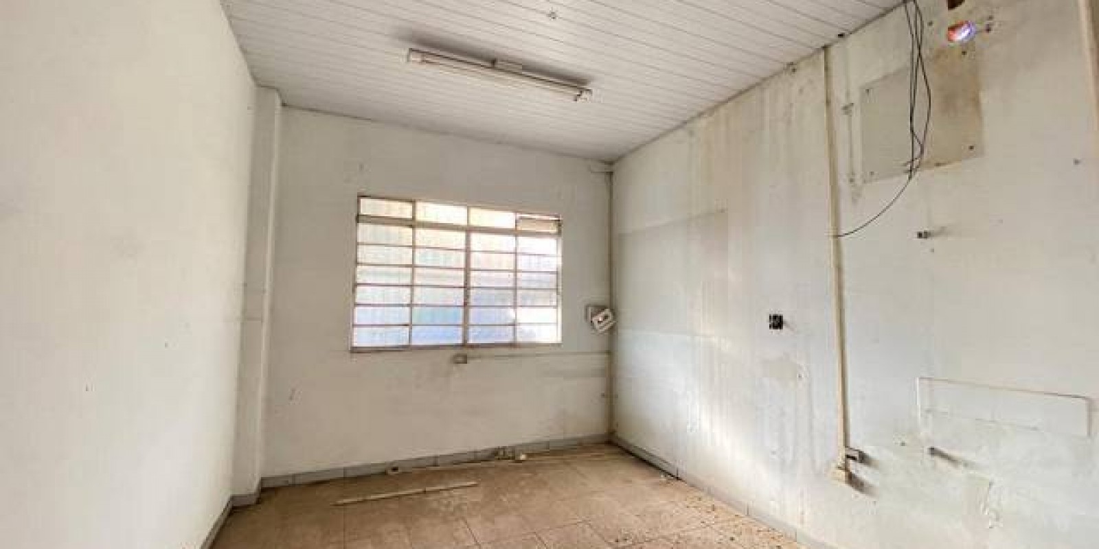 Imóvel Comercial à Venda 1.841m² na Paulicéia
