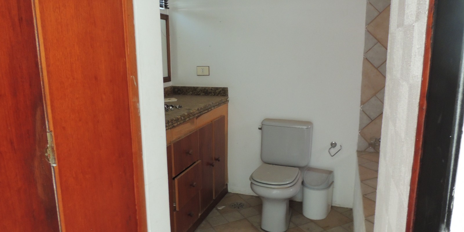 Ponto Comercial no Centro - Aluga-se 215mt²