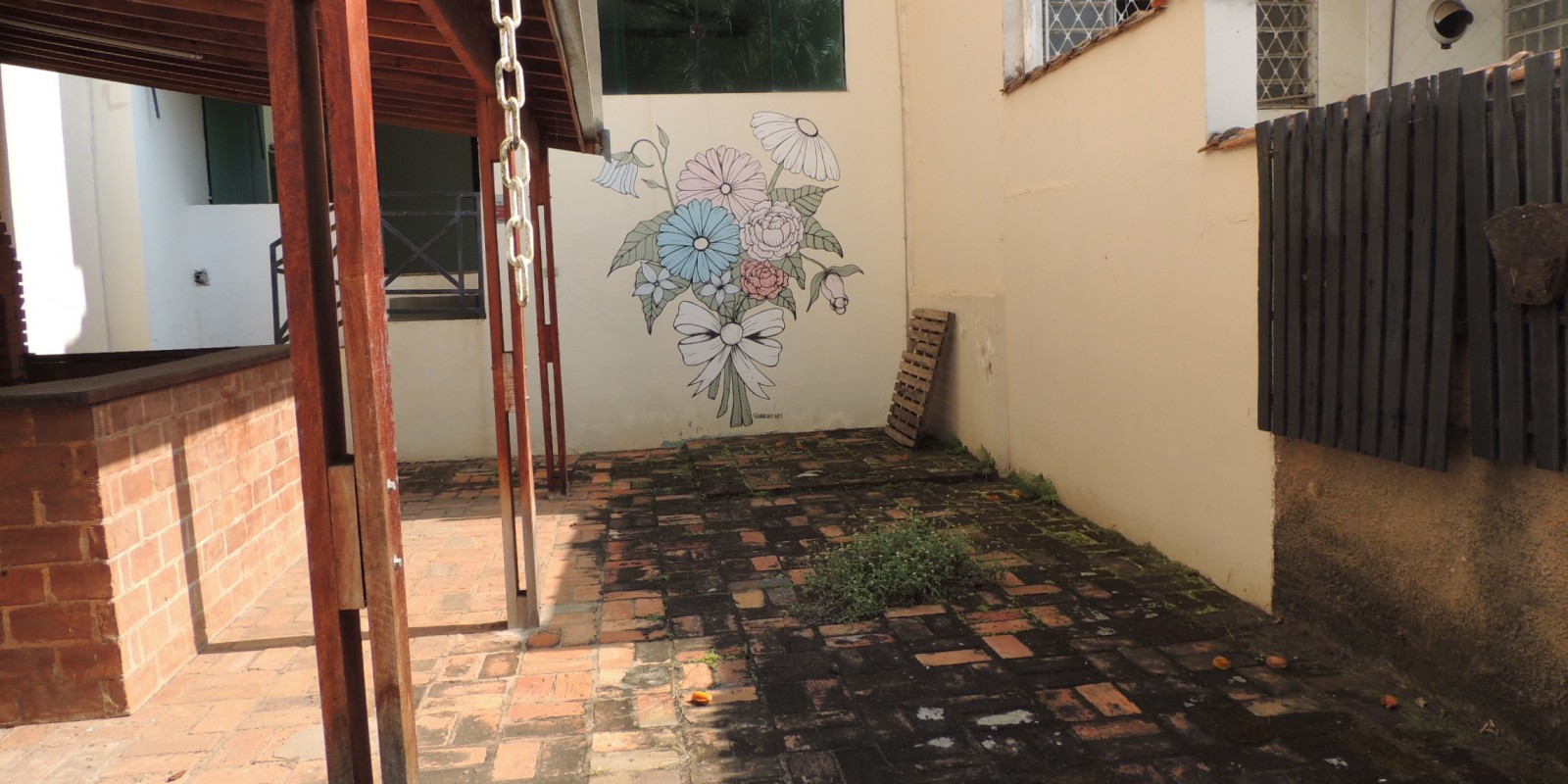 Ponto Comercial no Centro - Aluga-se 215mt²