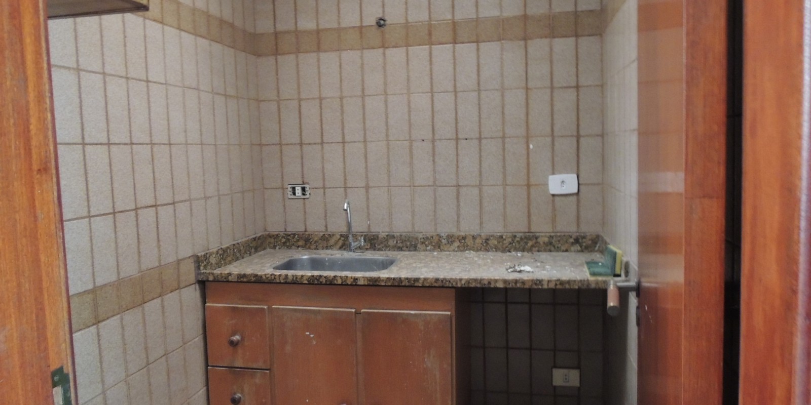 Ponto Comercial no Centro - Aluga-se 215mt²