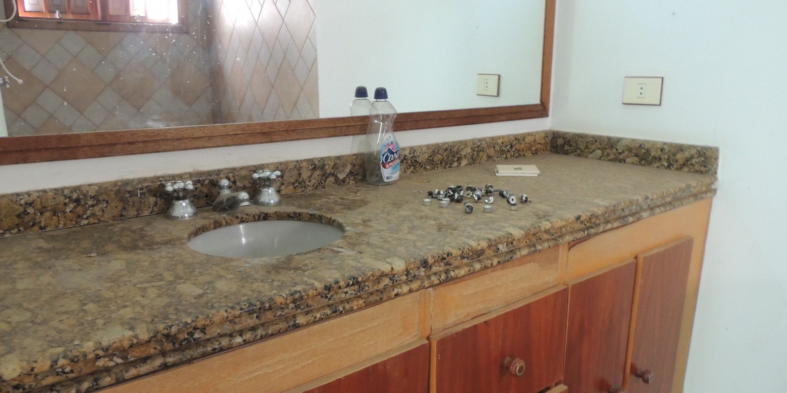 Ponto Comercial no Centro - Aluga-se 215mt²