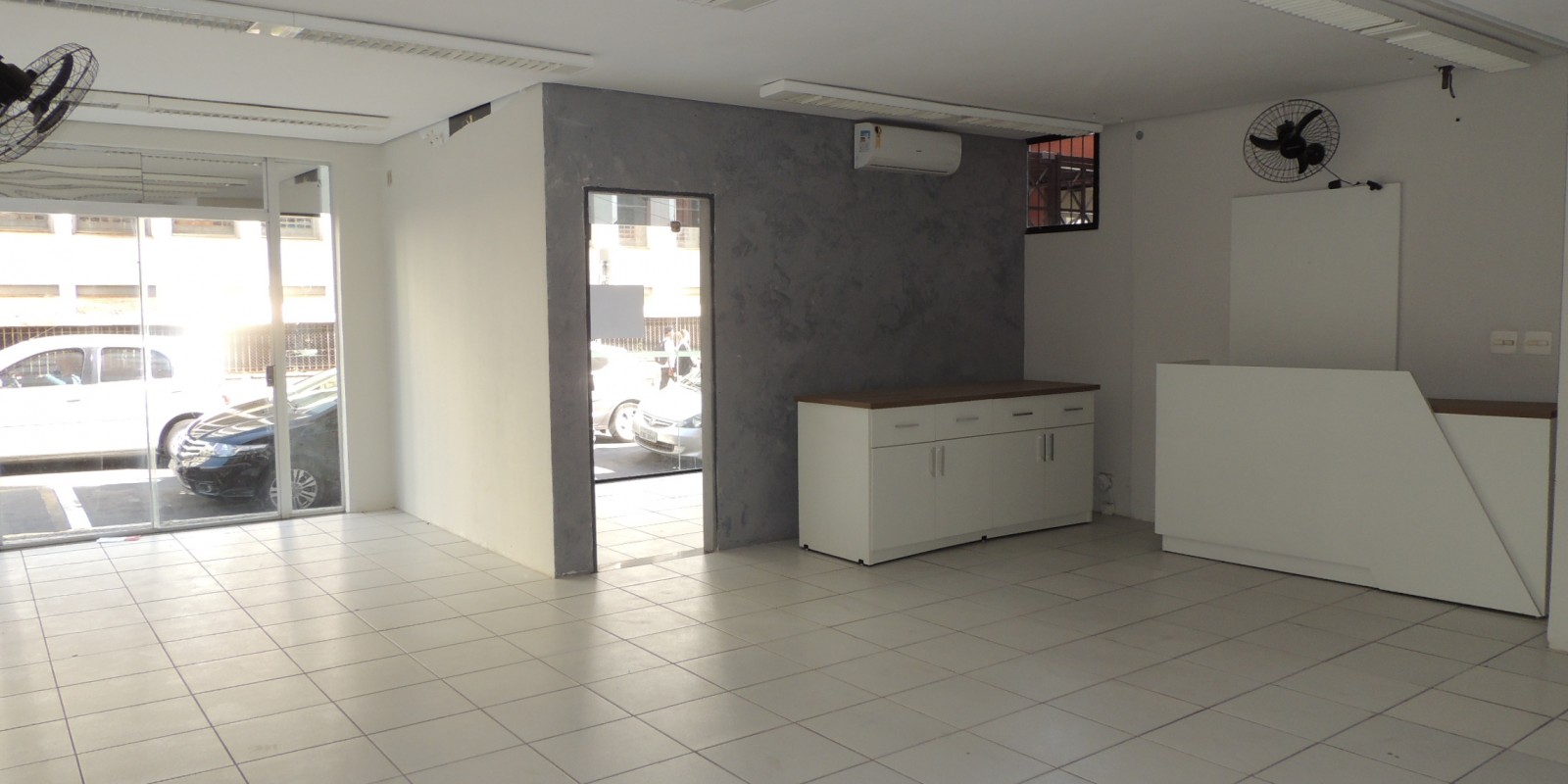 Salão Comercial Centro - 227mt² Aluga-se