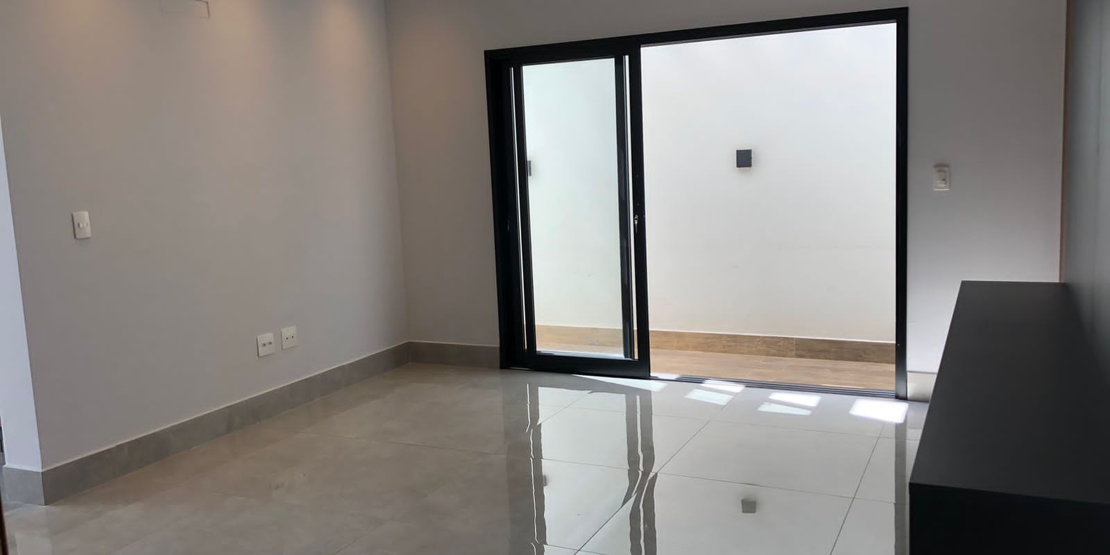 Casa a venda no Condomínio Lazuli