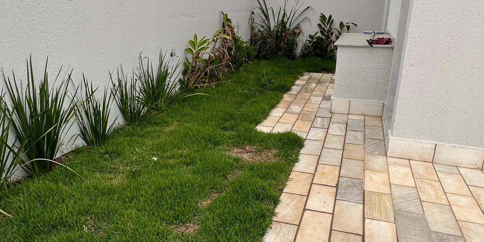 Casa a venda no Condomínio Soleil bairro Bongue