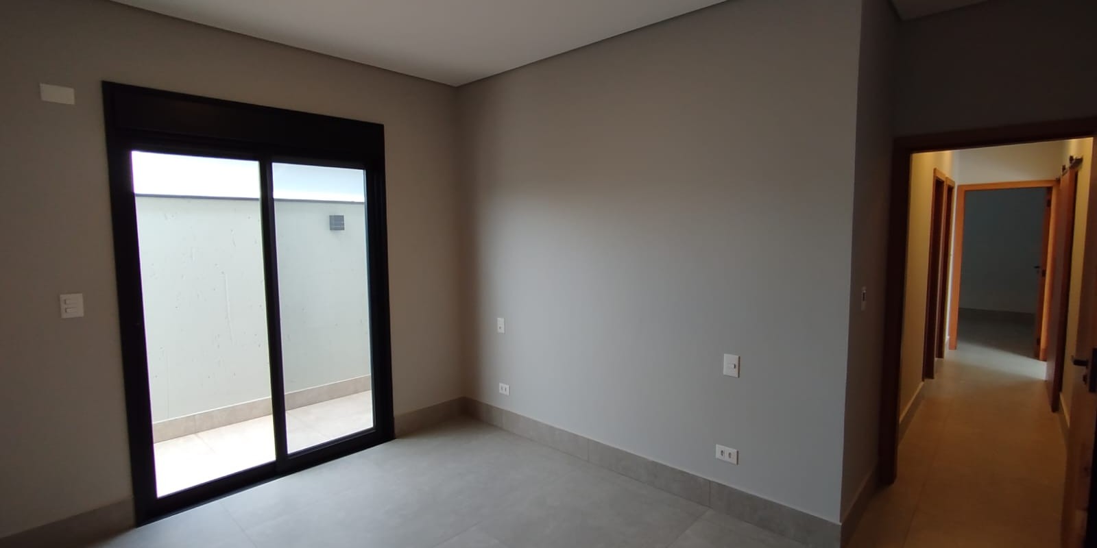 Casa a venda condomínio Novo Campestre