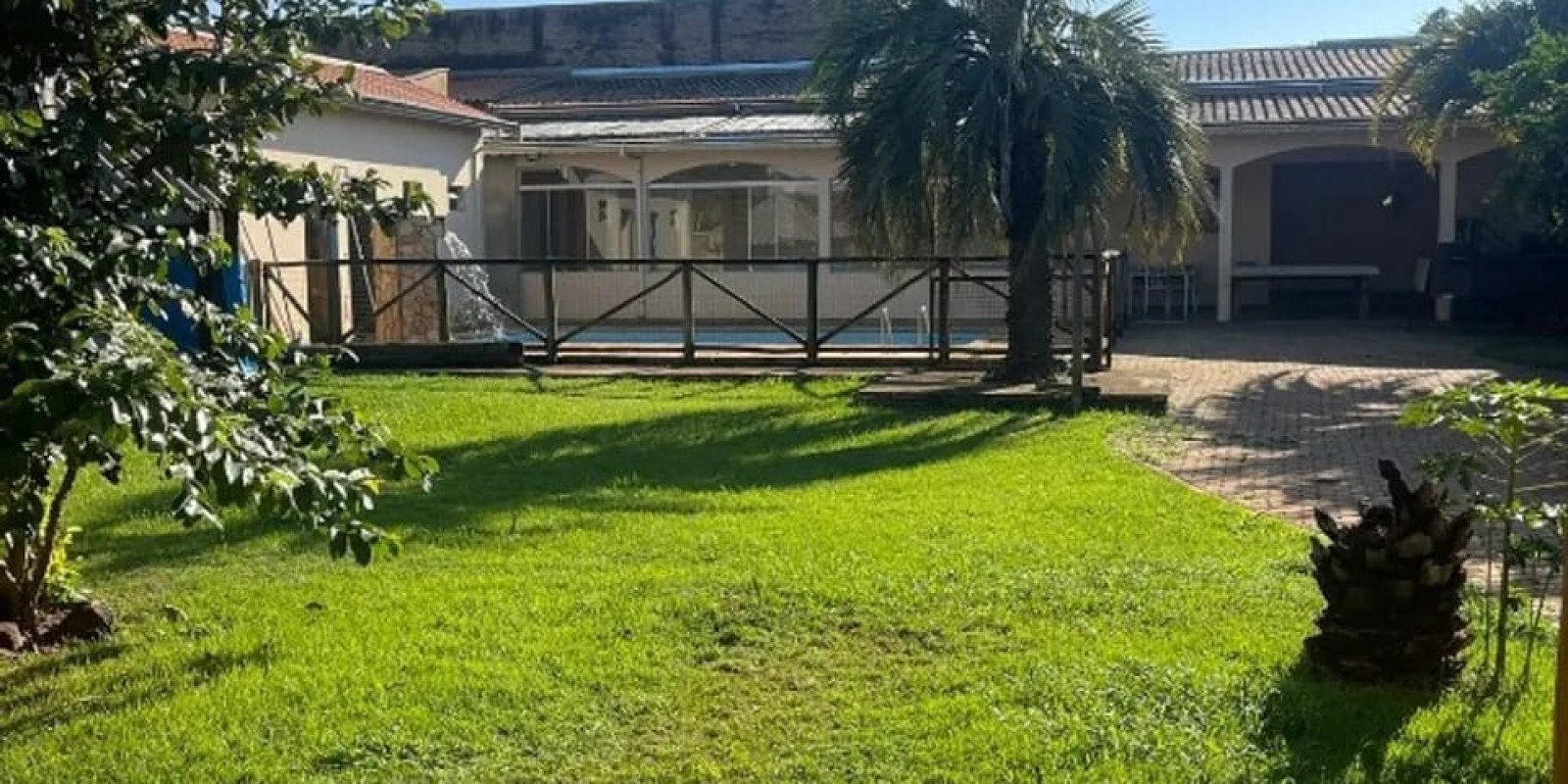 Chácara a venda Condomínio Quinta de Santa Helena