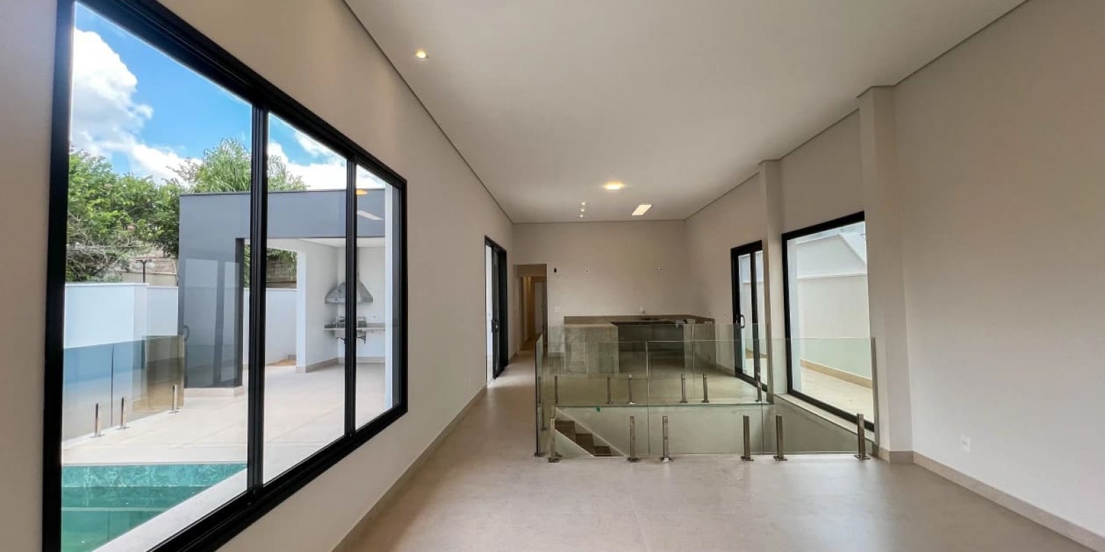 Casa condomínio Residencial Damha 1