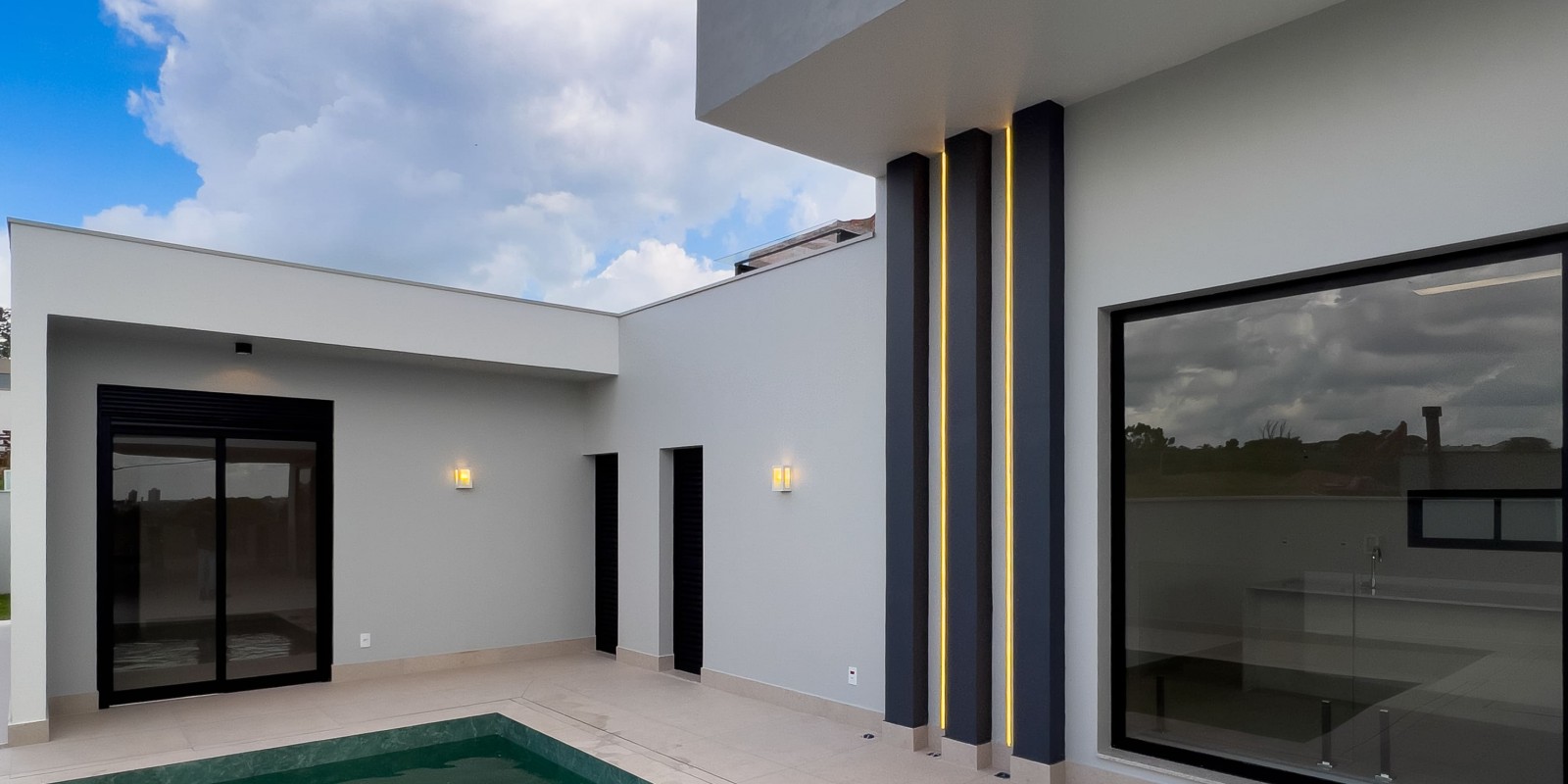 Casa condomínio Residencial Damha 2