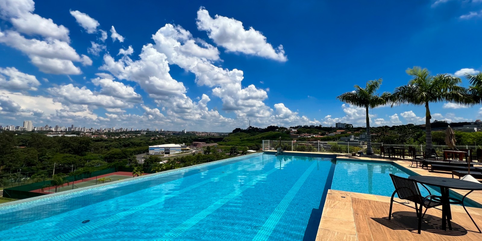 Casa condomínio Residencial Damha 2