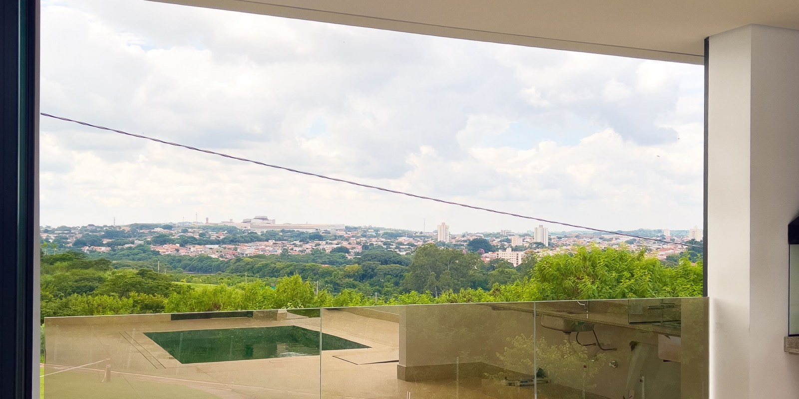 Casa condomínio Residencial Damha 2